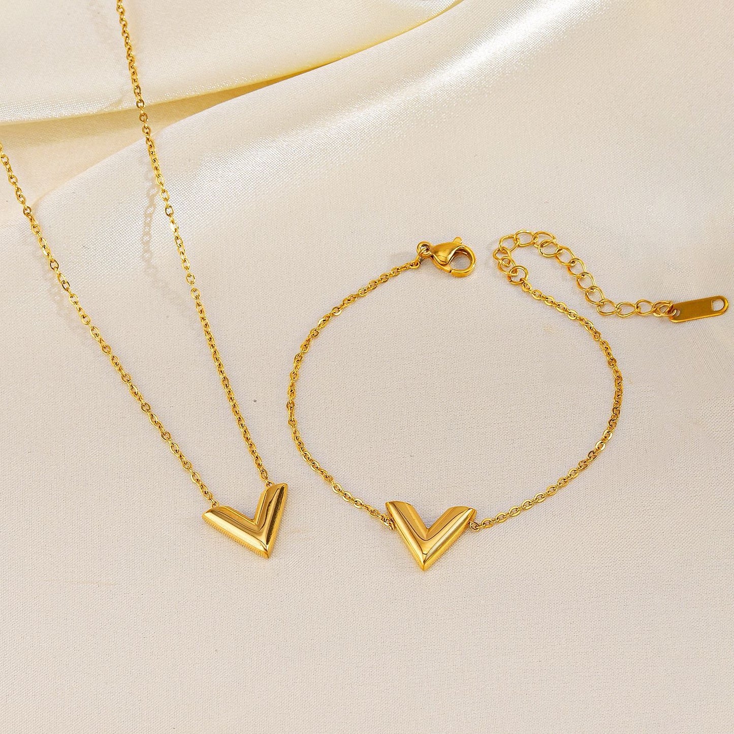 Gold-plated Stainless Steel V-shaped Jewelry Set - happyshop365247