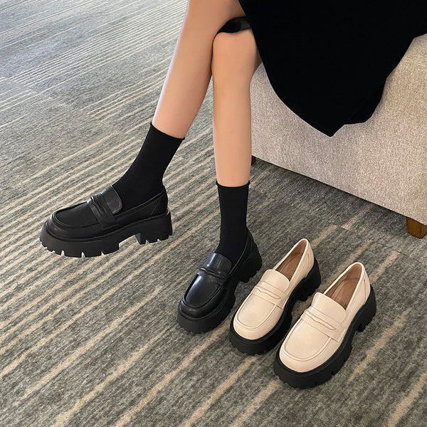 139-5 all leather shoes for women, British style, thick-soled loafers on one foot, fat feet, large-sized women's shoes 41-43
