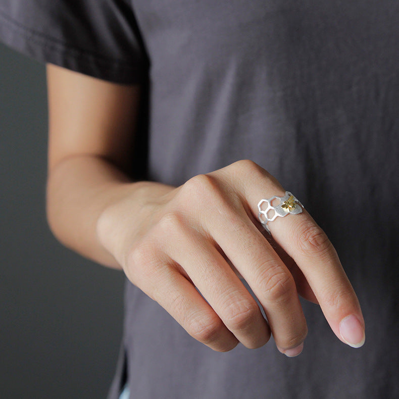 Bee hive ring