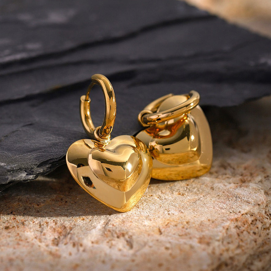 18K gold stylish simple heart-shaped earrings - happyshop365247