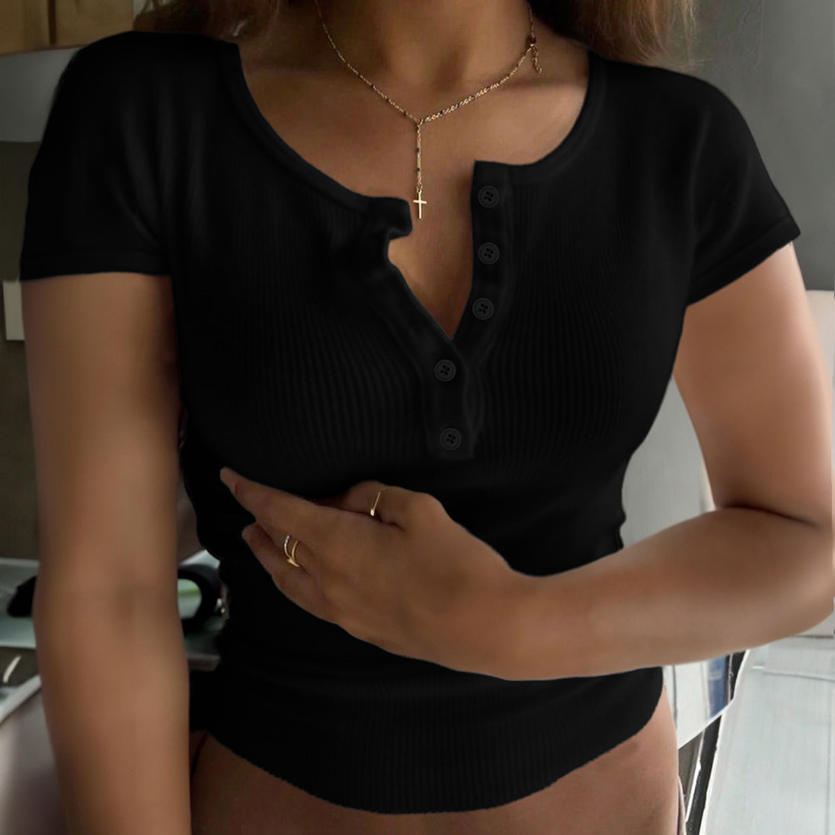 Y2g Sexy Buttons V-neck Short-sleeved Top T-shirt - happyshop365247