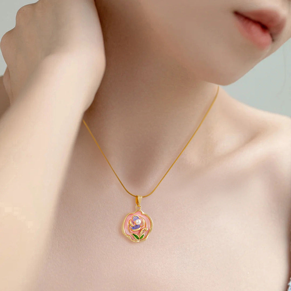 Enamel-flower Necklace For Women Sophisticated And Stylish