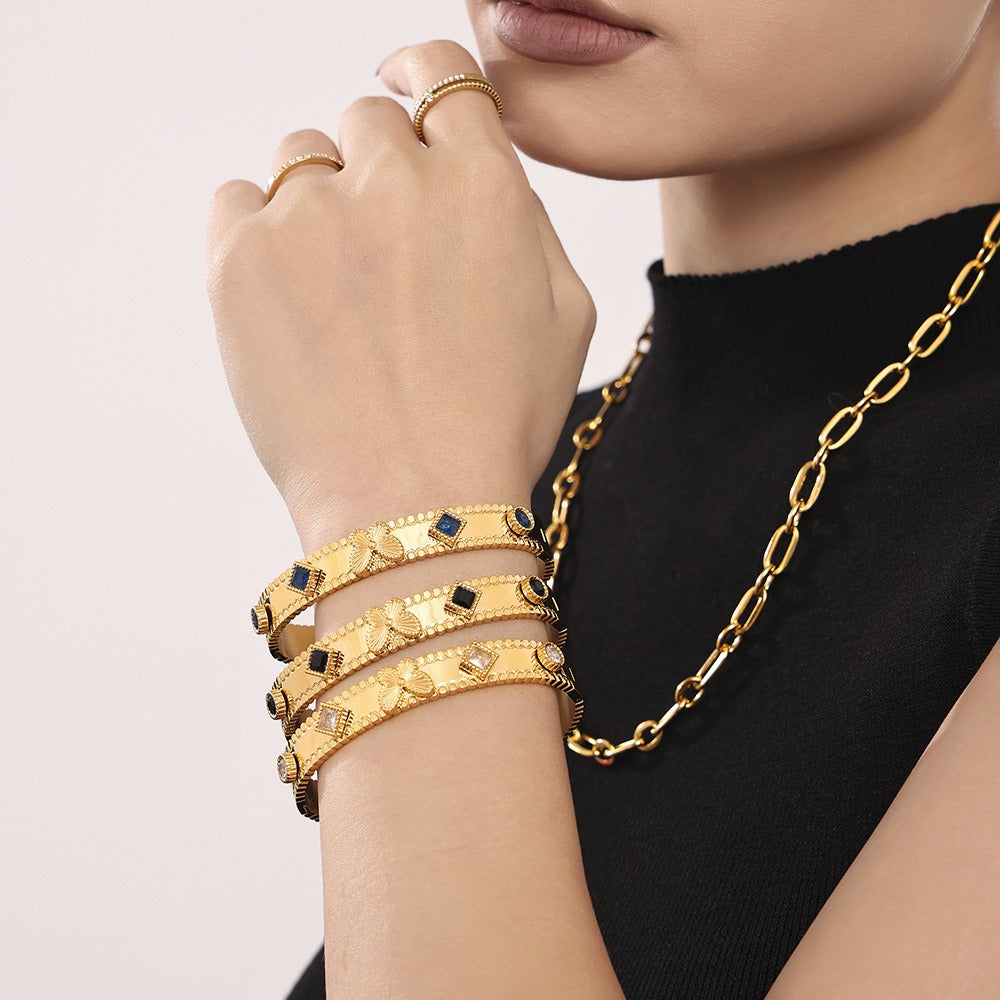 18K gold butterfly with texture design exquisite high-end bracelet - happyshop365247