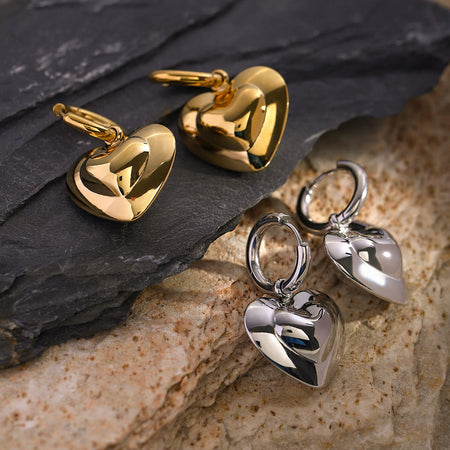 18K gold simple atmospheric teardrop shape with hammer pattern design open ring