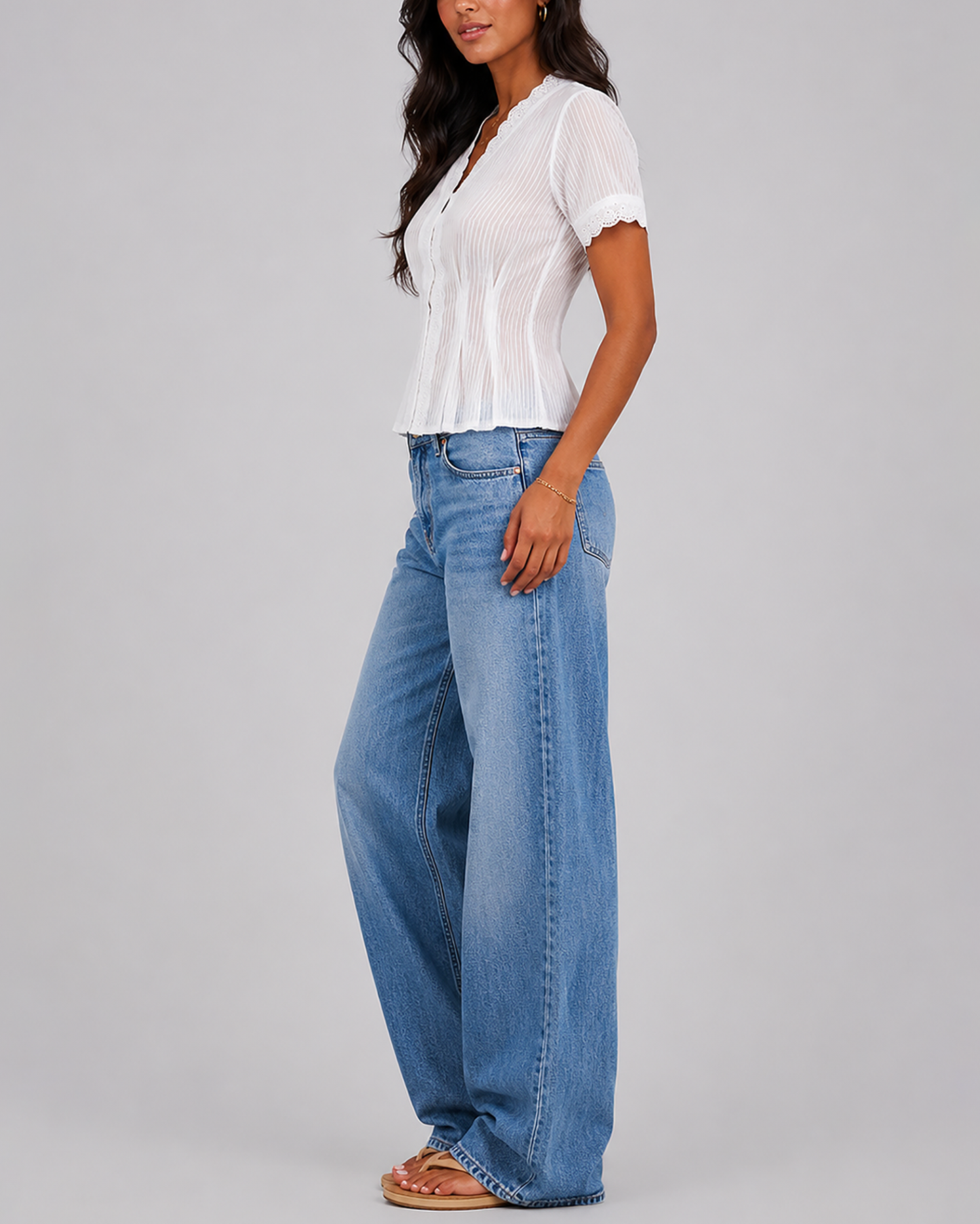 Women's Fashion Lace Seam Pleated Slim Fit Fresh Short Sleeve Shirt
