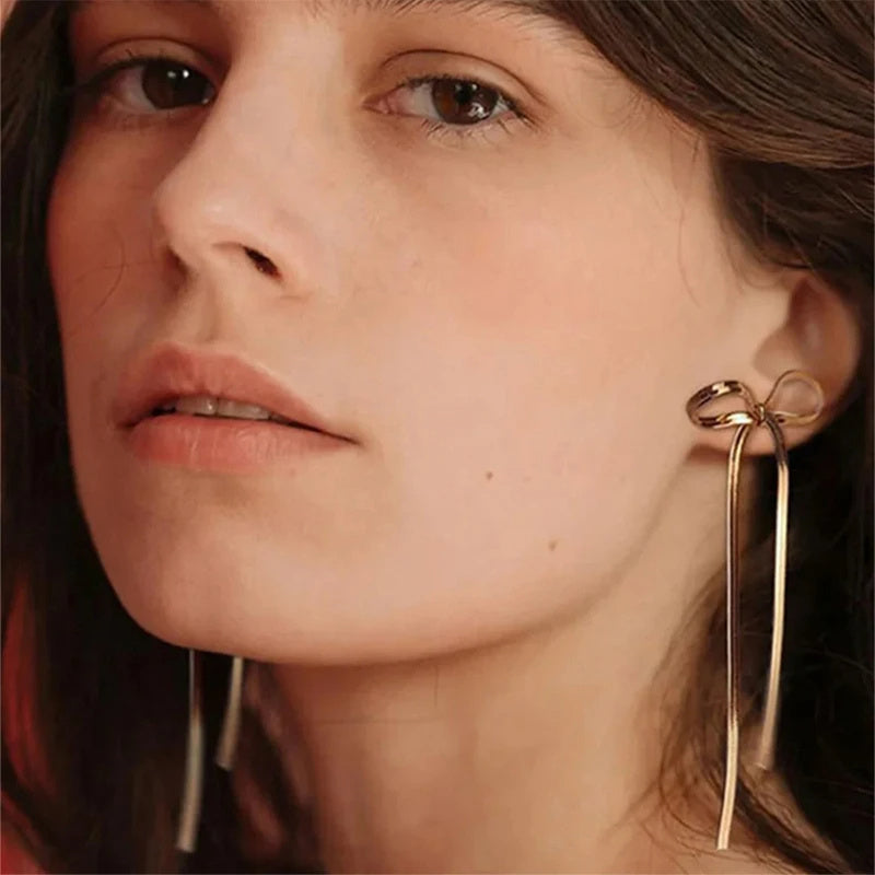 Fashion Jewelry New Trendy Bowknot Stainless Steel Gold Plated Snake Chain Necklace For Women Elegant Niche Design Charms Choker Jewelry Gifts - happyshop365247